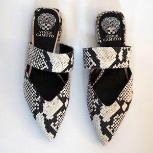 Never worn Vince Camilo snakeskin leather slides
